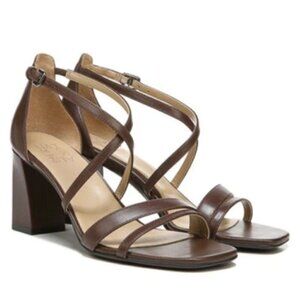 NATURALIZER Tiff Ankle Strap Sandals Women's Shoes In Mocha Leather